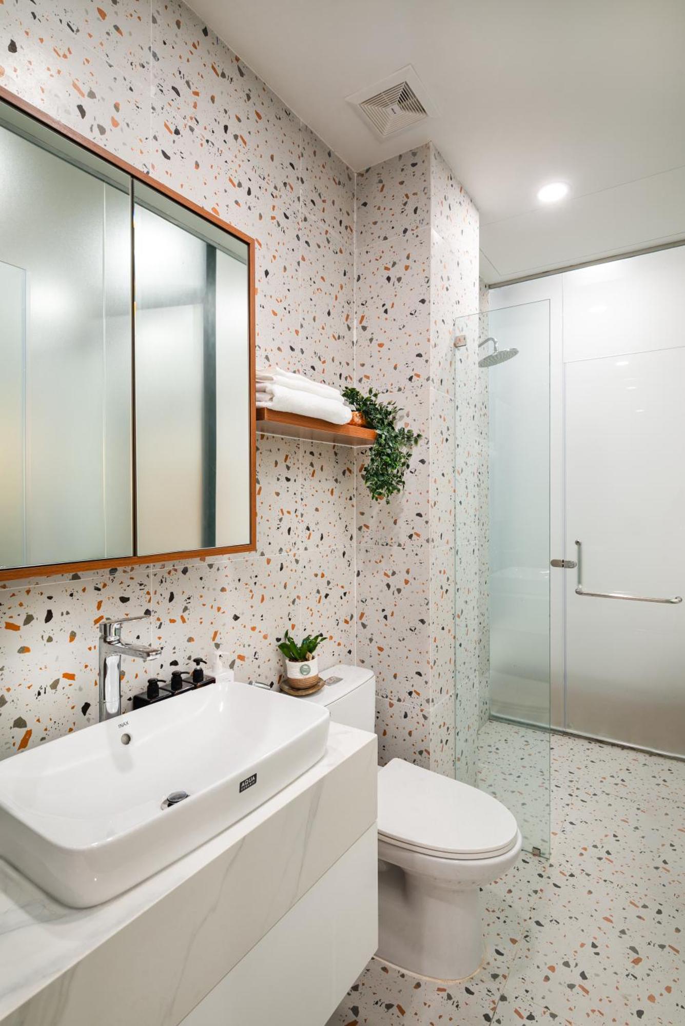 Fullerton House District 1 Homestay